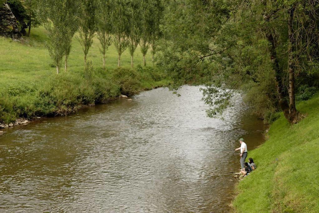 Résidence Odalys Le Hameau du Lac Rignac  Esterno foto